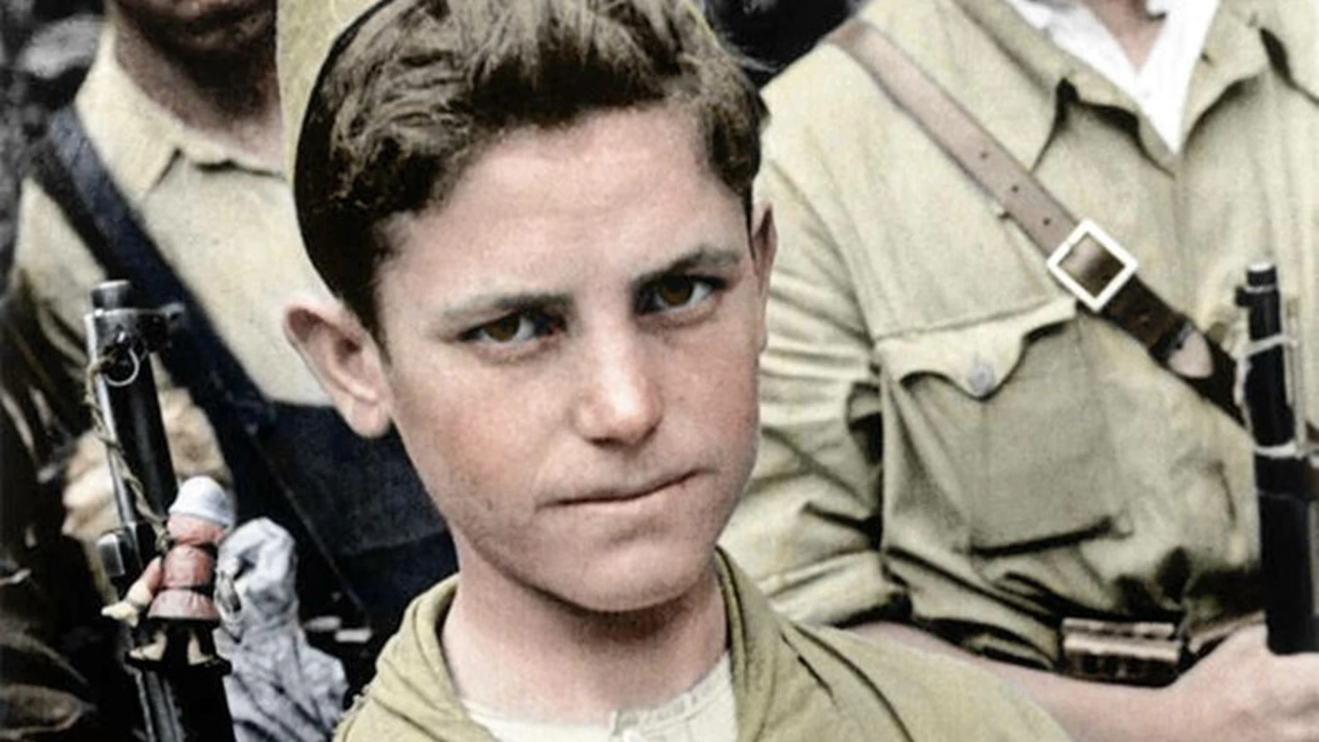 Uno de los jóvenes voluntarios de la Guerra Civil española