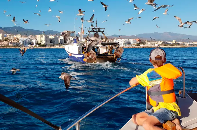 La fuga de marineros a países con mejores condiciones pone en riesgo a la pesca española