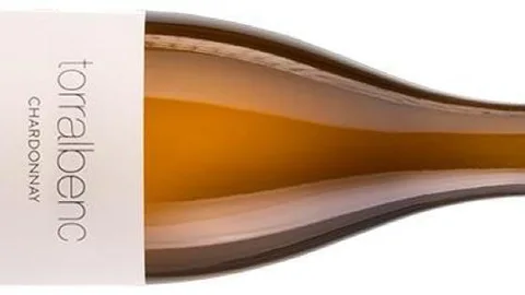 Chardonnay 2017, de Bodegas, Torralbenc. V.T: Illa de Menorca