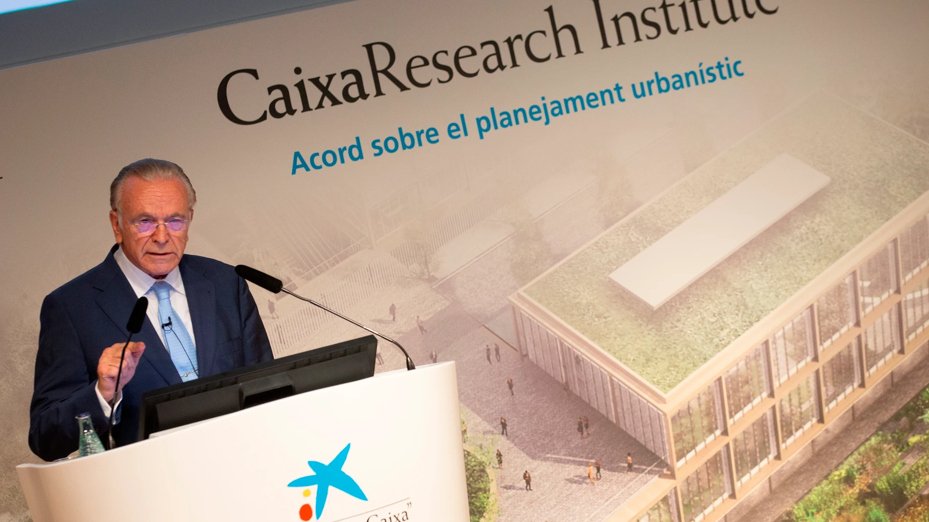 El presidente de la Fundación La Caixa, Isidre Fainé interviene este jueves durante la presentación del proyecto