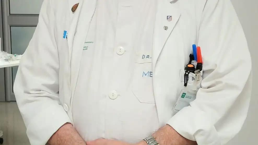Julio Martínez-González, internista