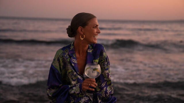 Laura Sánchez en la inauguración de ‘Atardeceres Larios’.