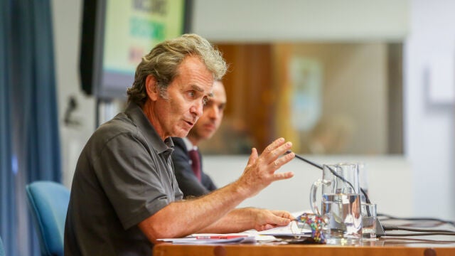 Imagen de archivo del director del Centro de Coordinación de Alertas y Emergencias Sanitarias, Fernando Simón, durante una rueda de prensa para informar de la pandemia