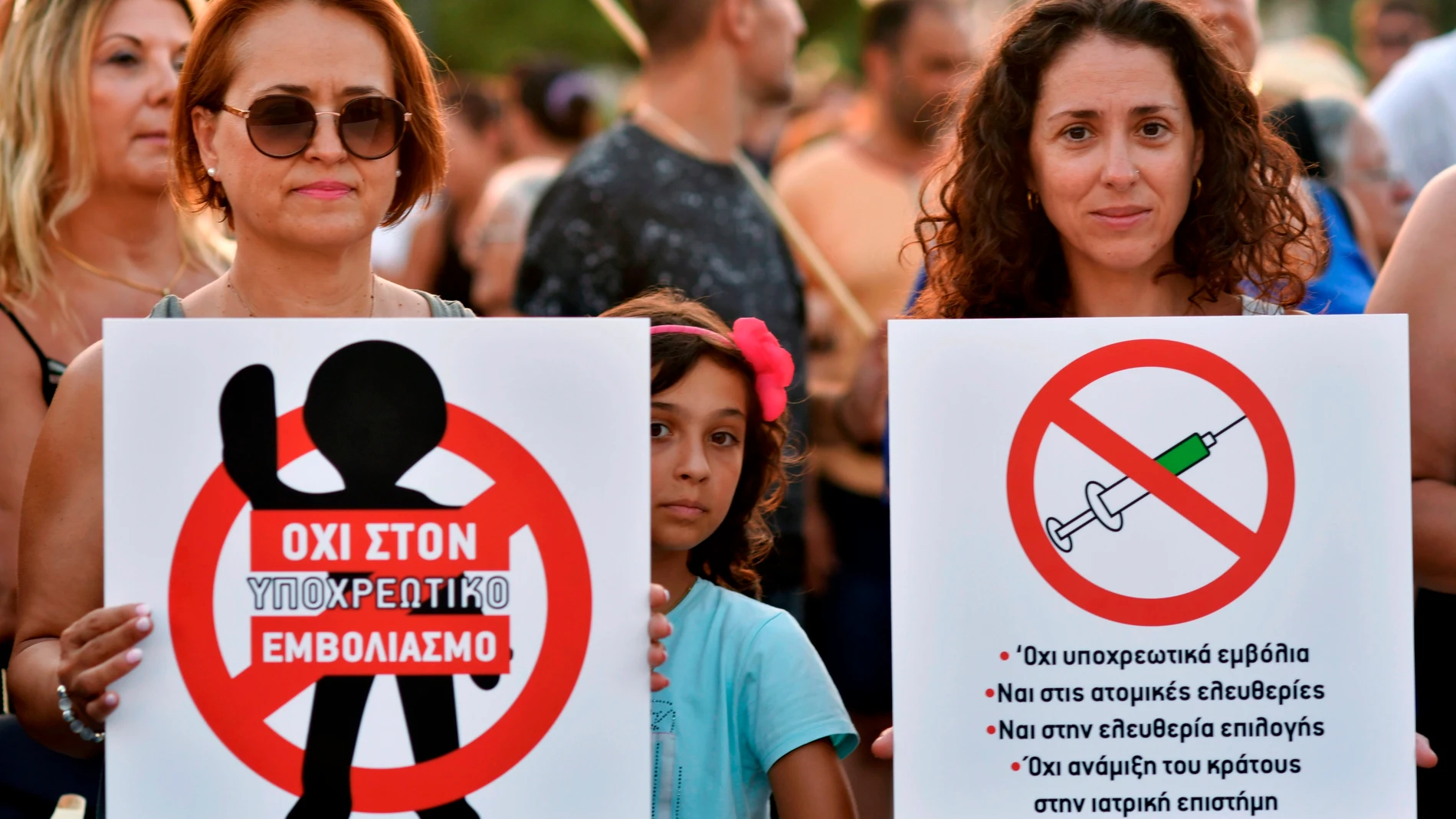 Protesta de los antivacunas en Atenas (Grecia)