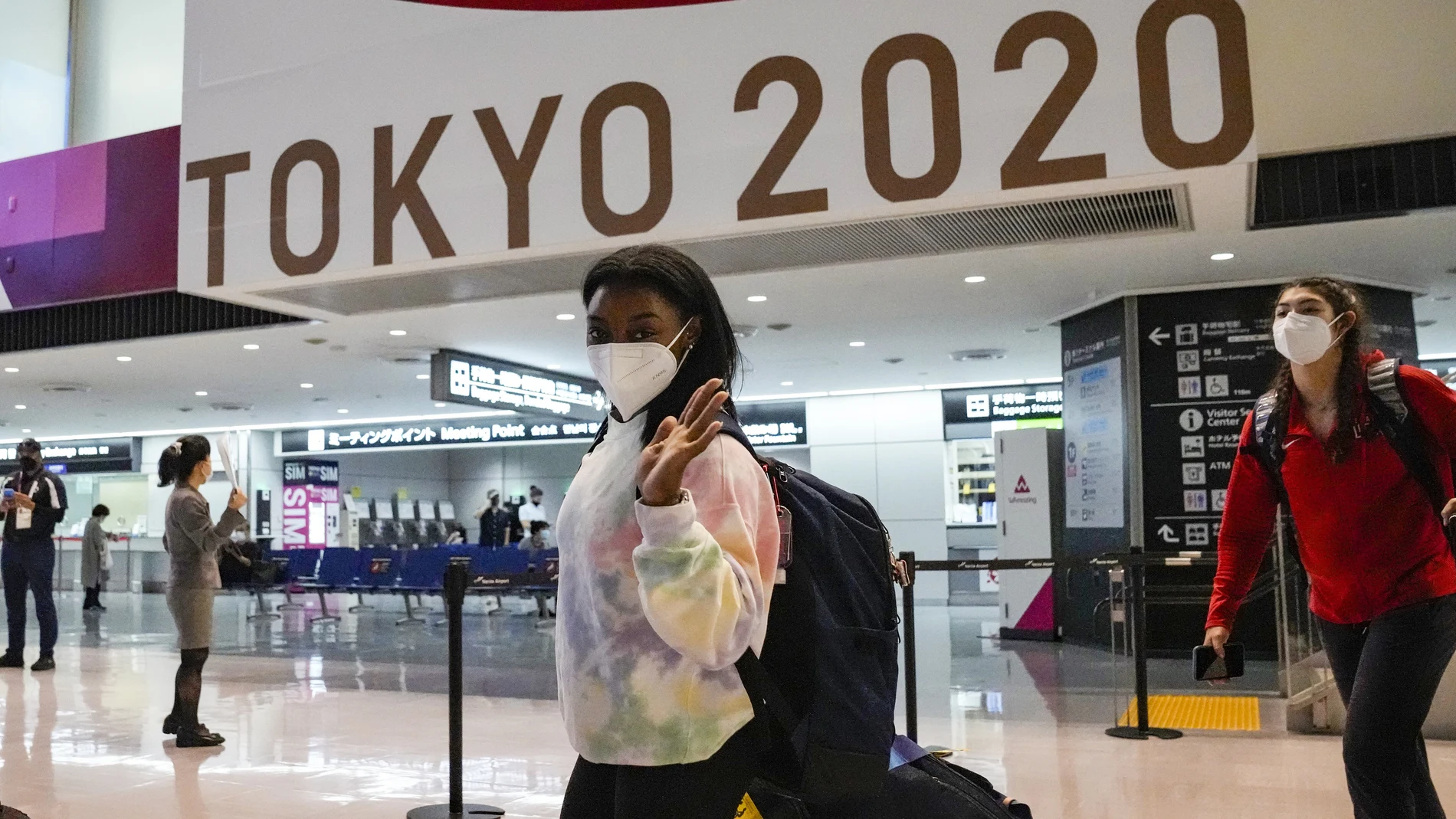 Simone Biles, a su llegada al aeropuerto Narita