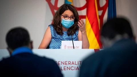 La vicepresidenta Oltra informa sobre la extensión del toque de queda a más localidades. Foto de archivo.