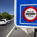 Cartel de peaje en una autopista madrileña