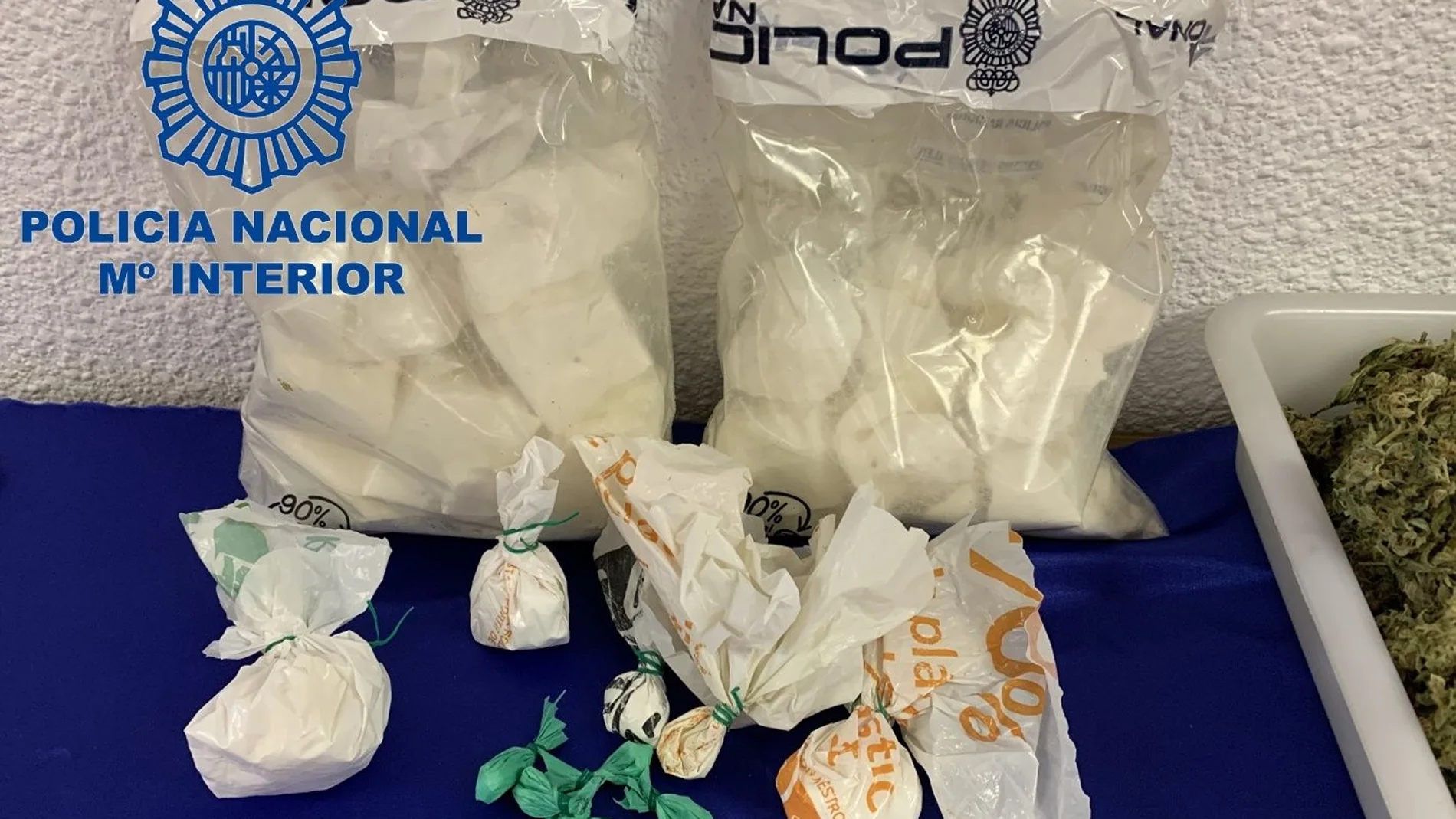 La Policía ha intervenido en la operación 1,2 kilos de cocaína y 15 kilos de marihuana