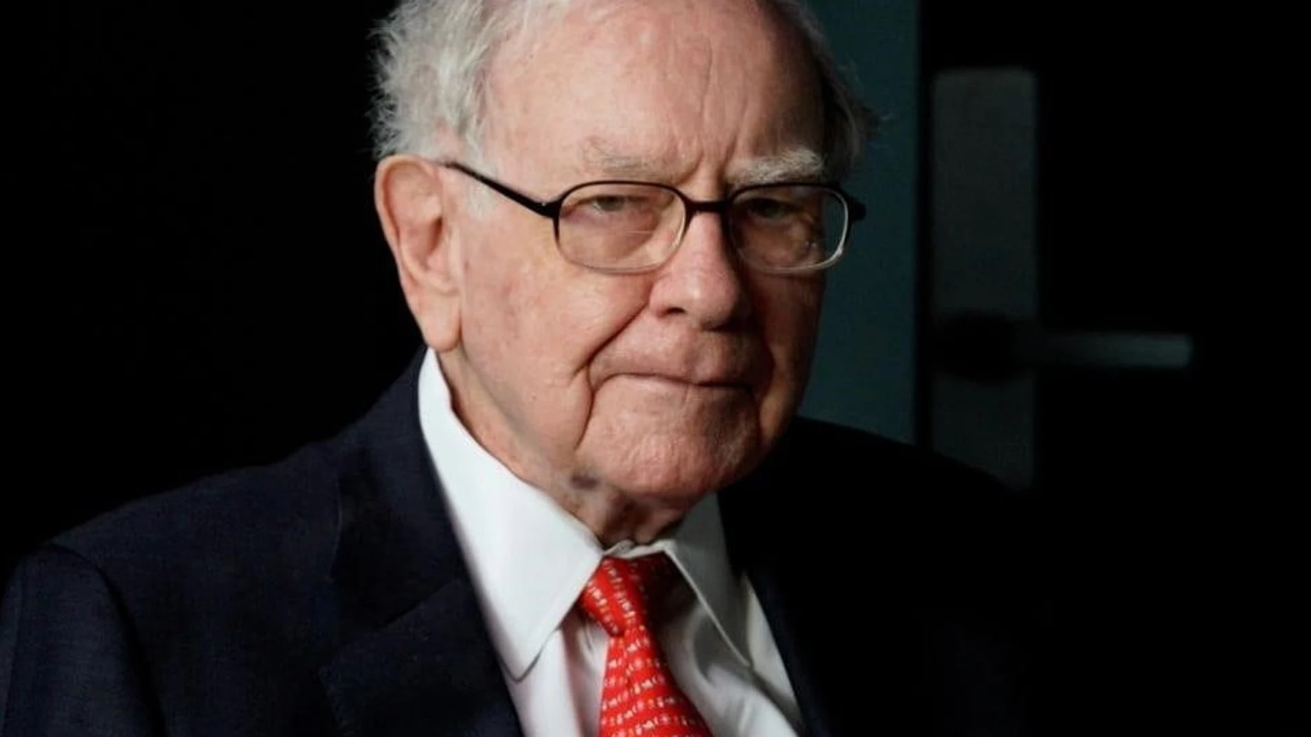 Las inversiones y movimientos empresariales tienen en Warren Buffet un pionero