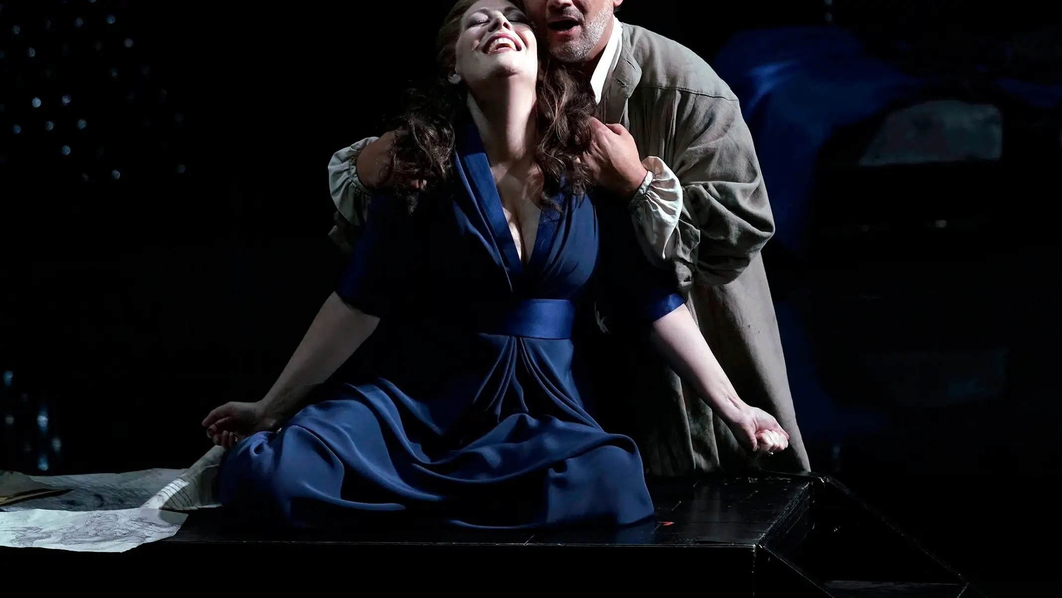 La soprano norteamericana, Sondra Radvanovsky y el tenor alemán Jonas Kaufmann, durante &quot;Tosca&quot;
