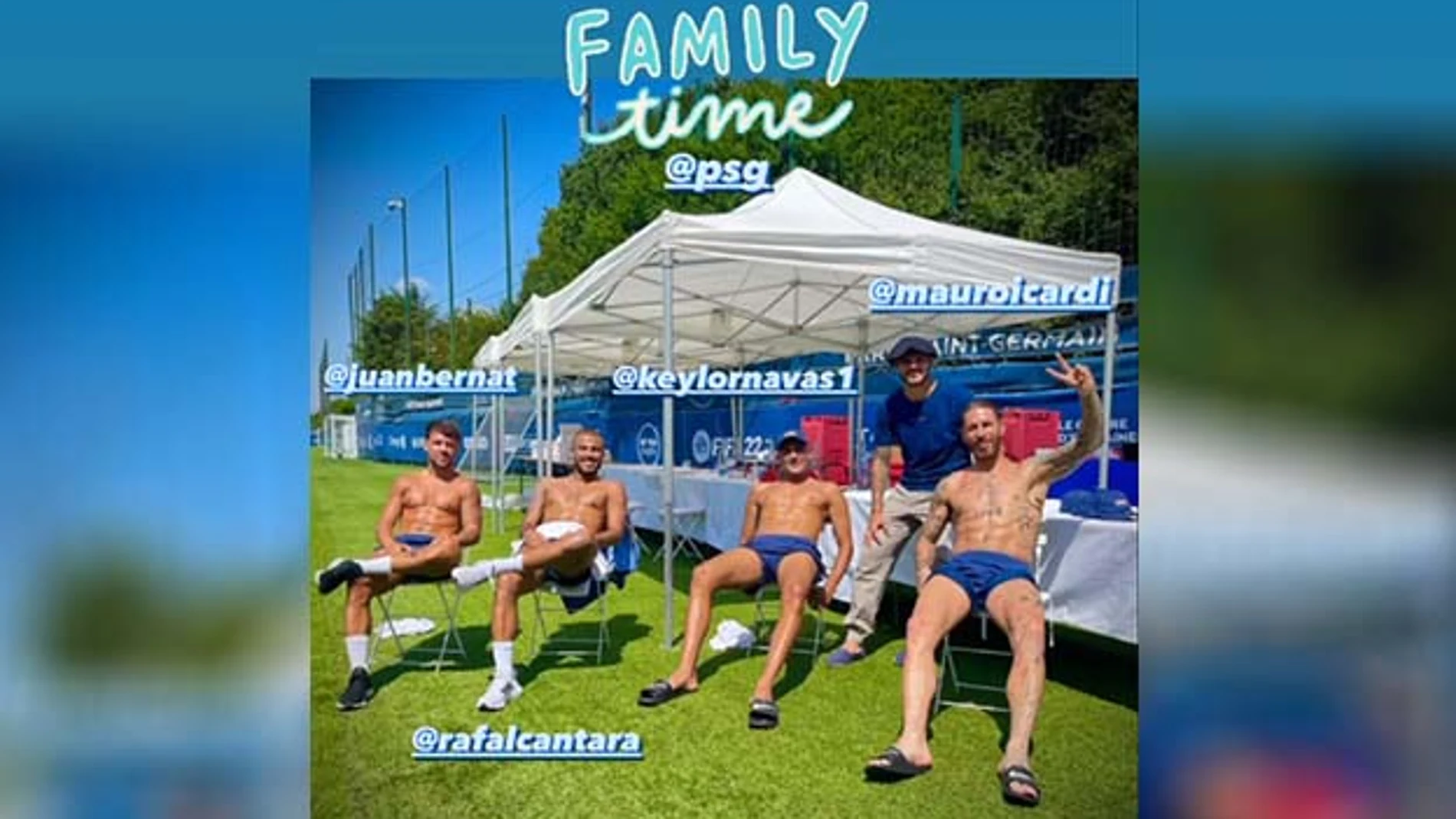 Sergio Ramos, junto a Mauro Icardi, Keylor Navas, Rafinha y Juan Bernat.
