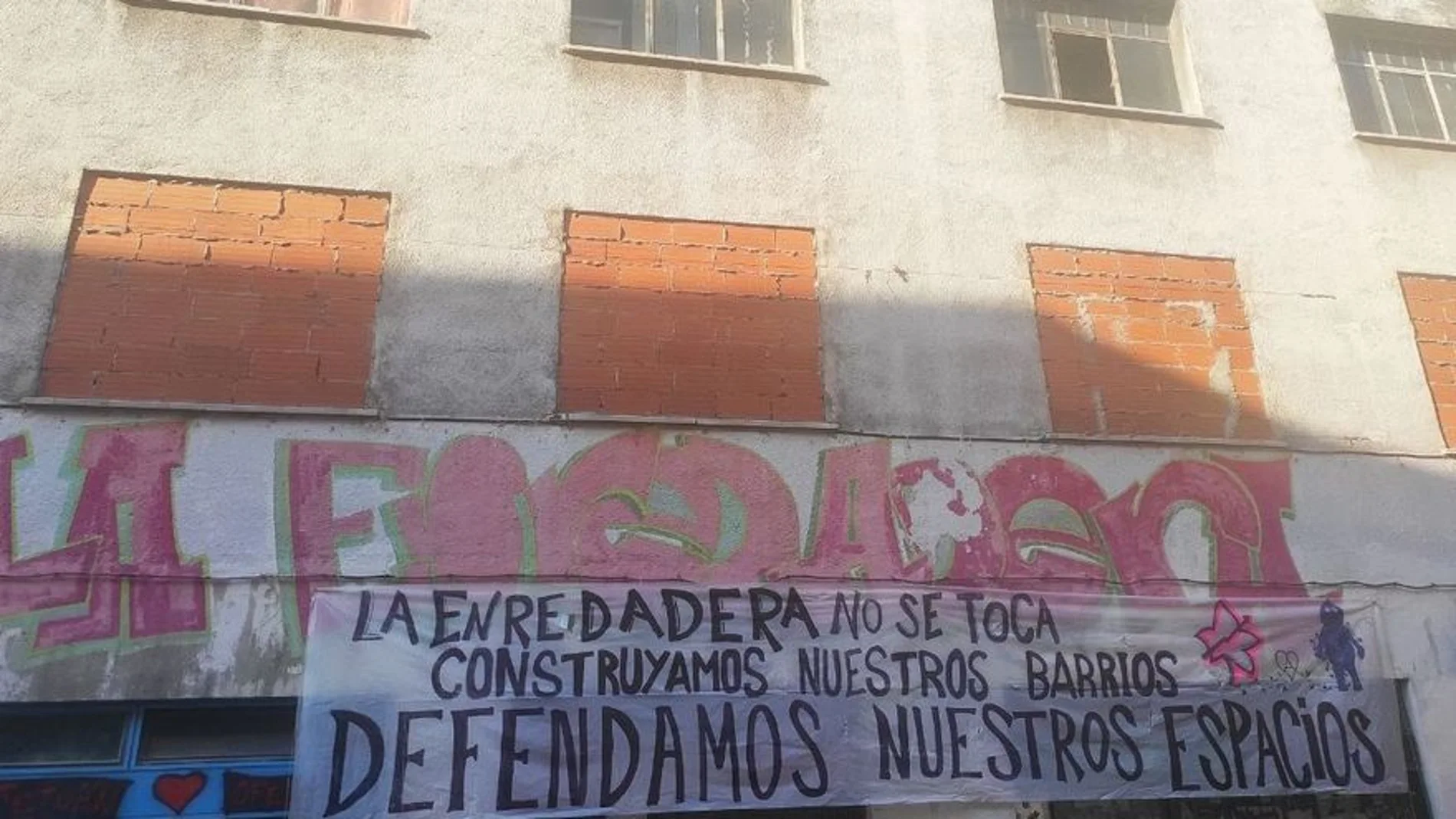 Imagen de la fachada de "La Enre"