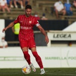 Sergi Gómez con el Sevilla.