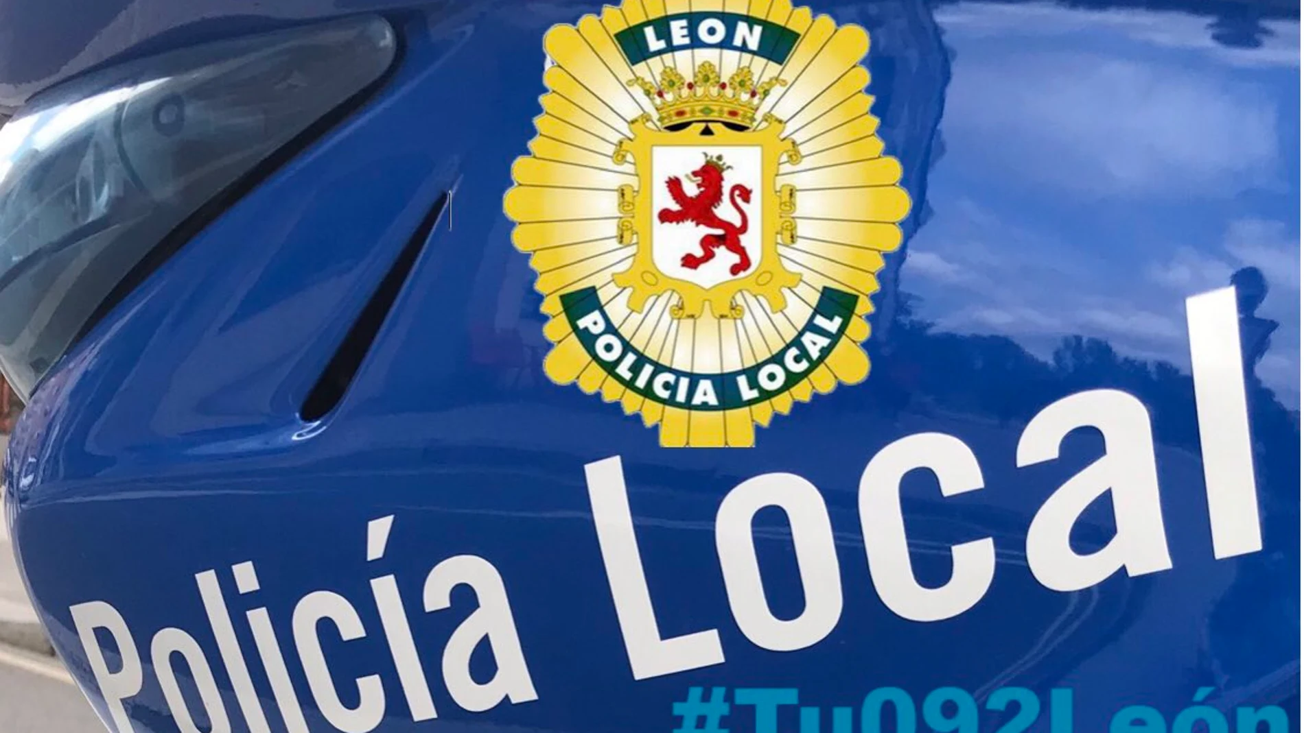 Coche de la policía local de León