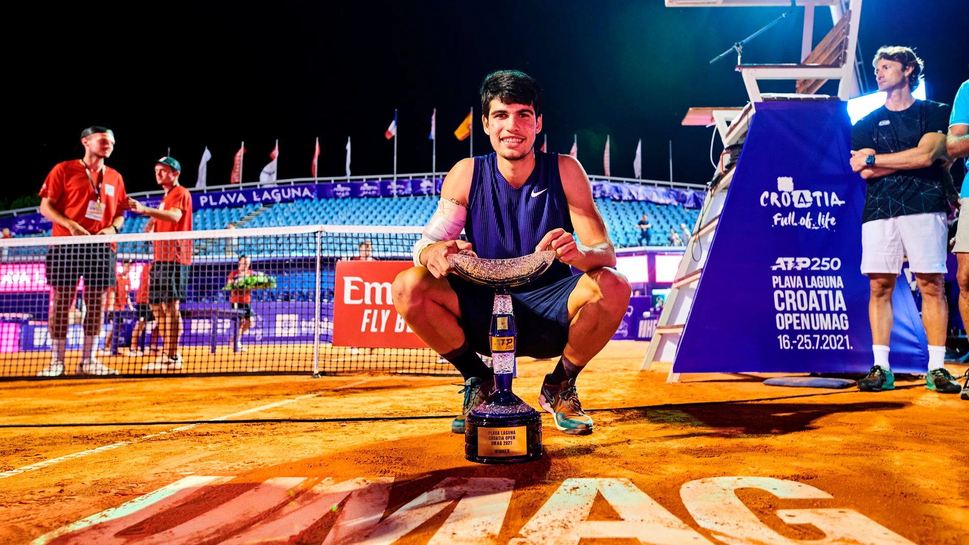 Carlos Alcaraz gana su primer título con 18 años. Fue en Umag, Croacia