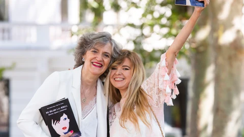 Rocío y Pilar han sido trasplantadas de médula e hígado. Han escrito un libro sobre ello con el fin de ayudar a otros pacientes