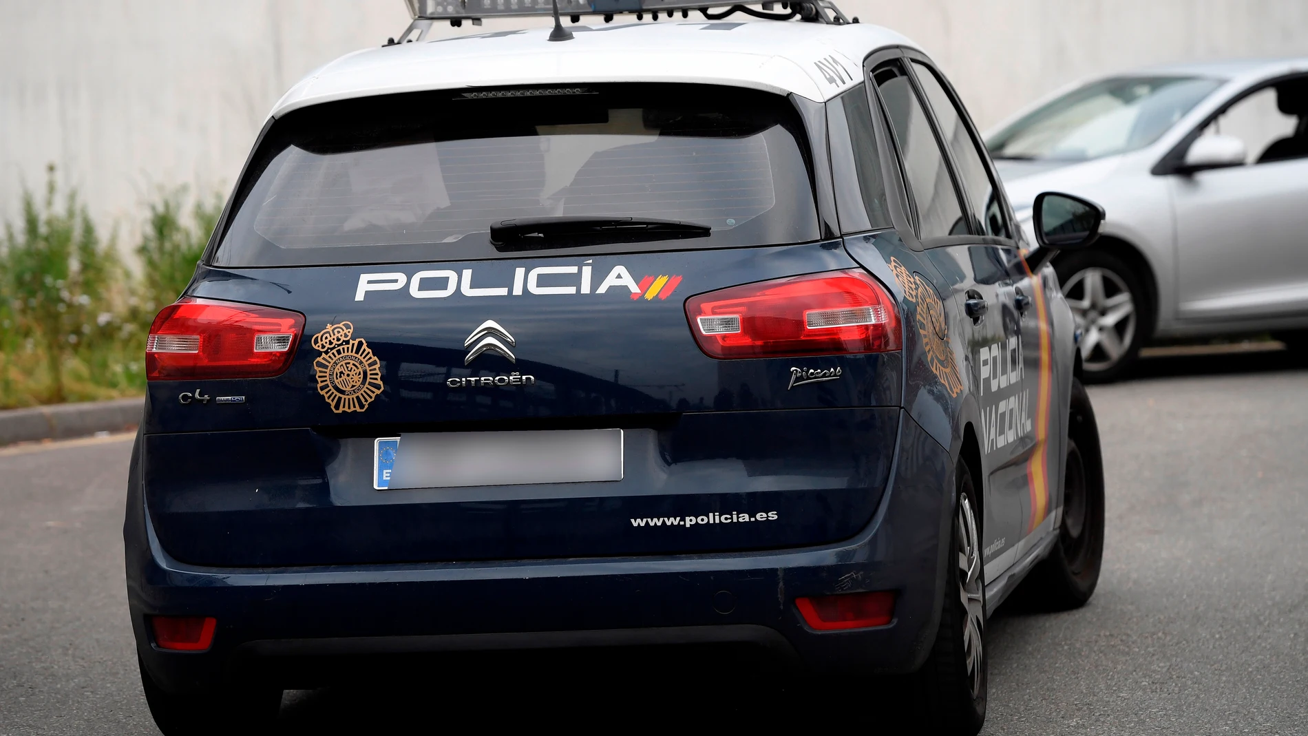 Un coche policial