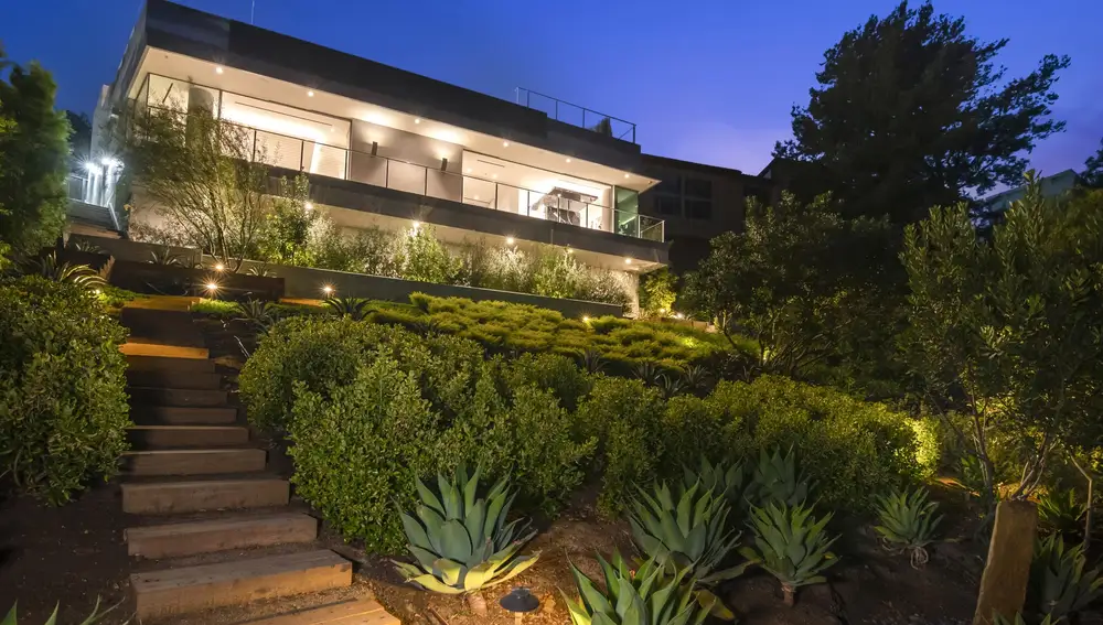 La casa de alquiler The Nightfall Group situada en una de las colinas de Hollywood