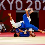 Niko Sherazadishvili, de blanco, en los Juegos de Tokio