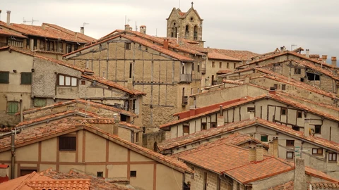 Vista de los tejados de Frías.