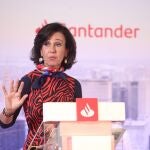 La presidenta del Bancon Santander, Ana Botín durante una presentación de resultados de la entidad