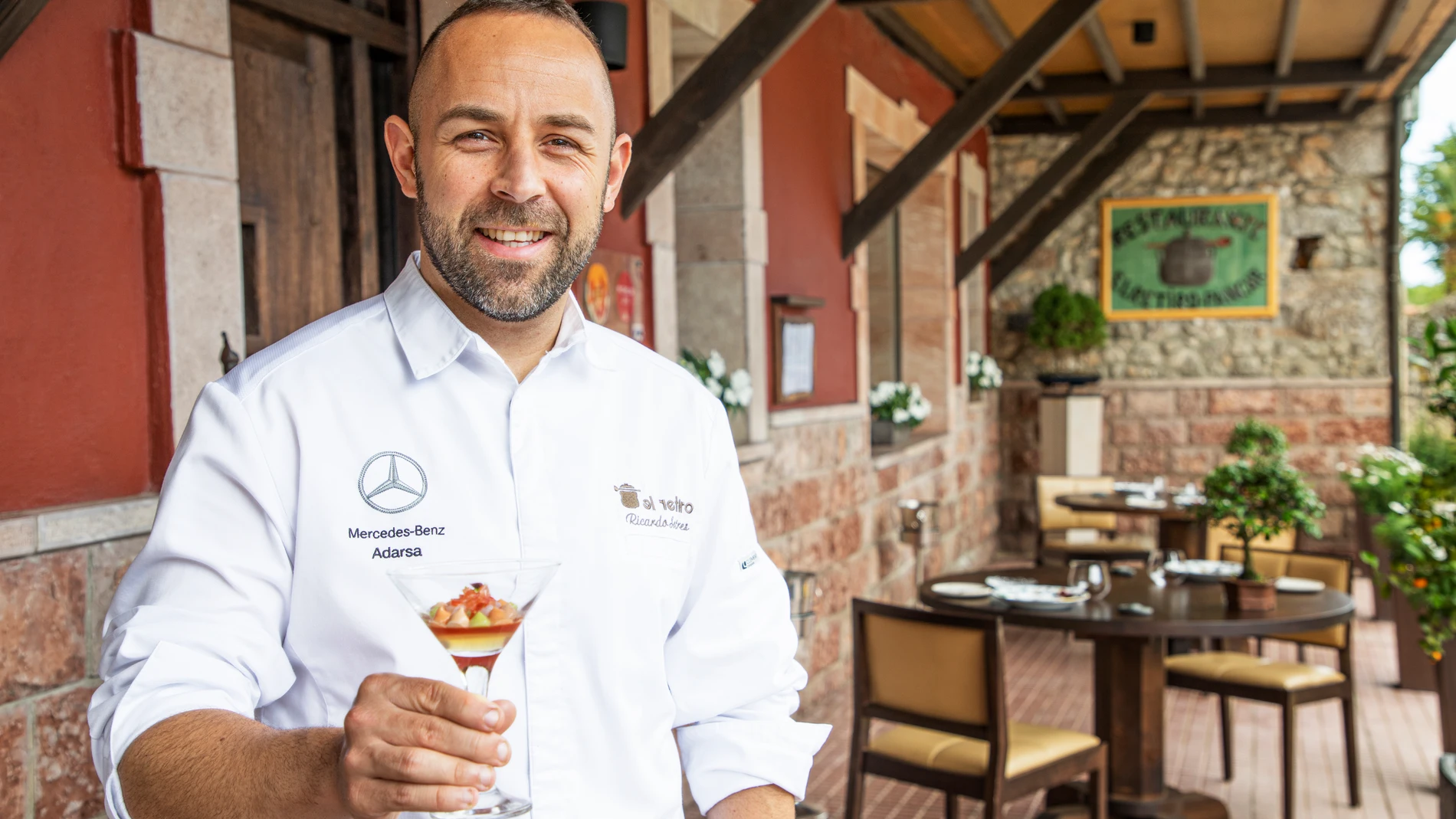 Ricardo Sotres es el cocinero de El Retiro, en Llanes