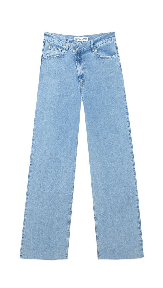 de cintura asimétrica, el jean toda prescriptora estilo querría en su armario