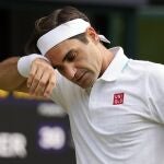 Roger Federer trabaja para poder volver a jugar.