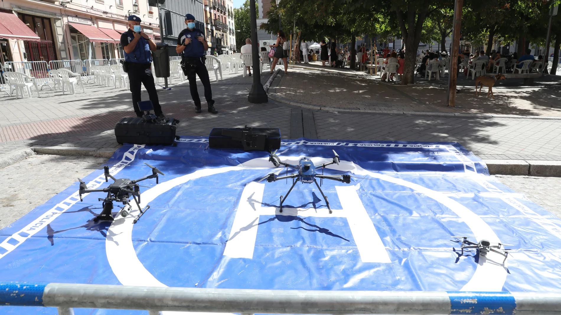 La Policía contarán con la colaboración de los drones de la Sección de Apoyo Aéreo para mantener la seguridad en las fiestas de agosto