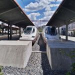 Adif AV realiza las pruebas del sistema ERTMS con trenes a velocidad máxima en el tramo Pedralba de la Pradería-Ourense. En la imagen, trenes serie 112 en la estación de Ourense