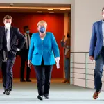  El sucesor de Merkel trata de evitar más restricciones a mes y medio de las elecciones