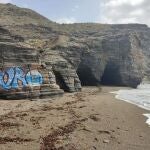 Pintadas realizadas en Cala Cocón, dentro del Parque Regional de Calblanque, Monte de las Cenizas y Peña del Águila.