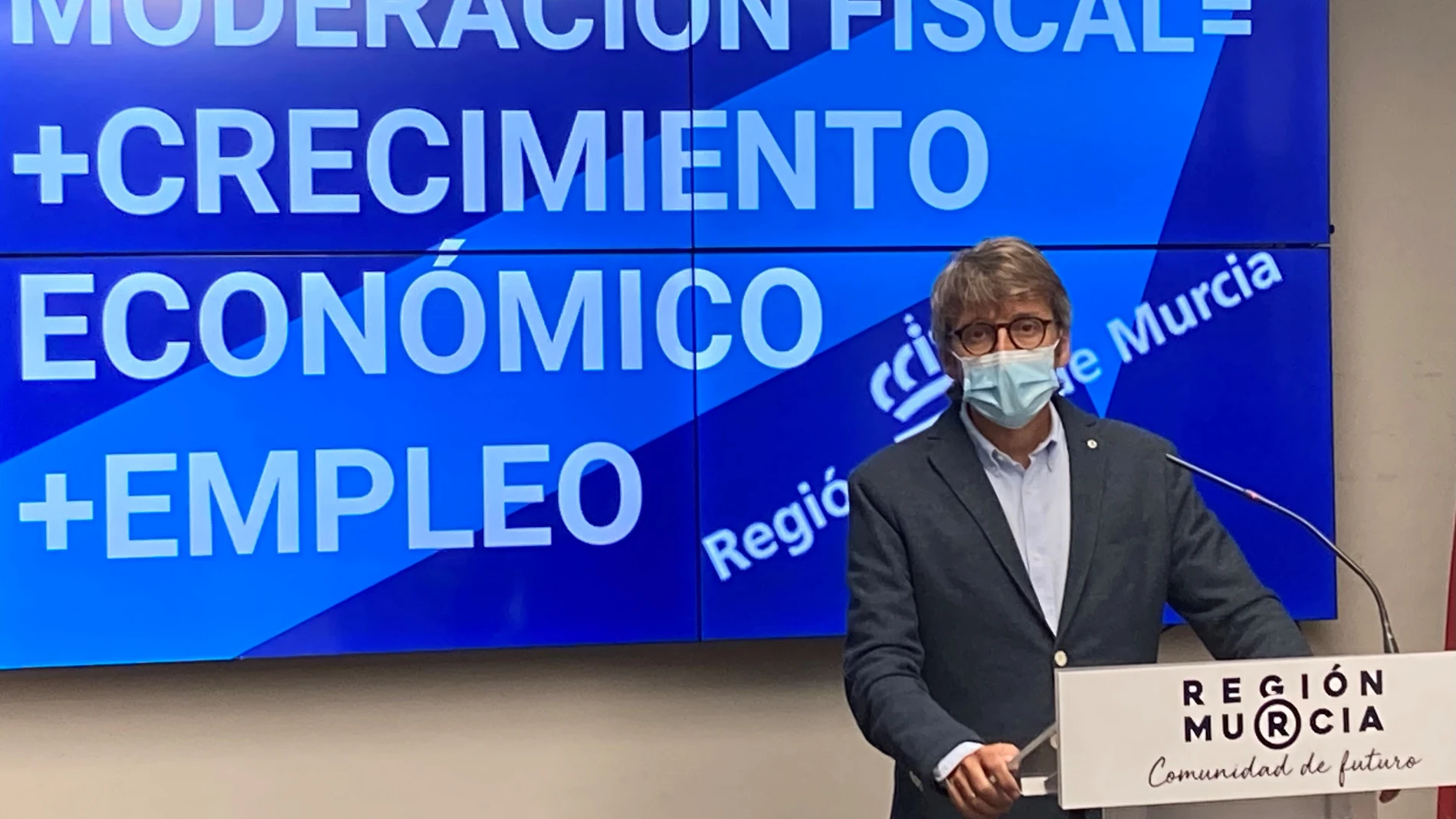 Imagen del consejero de Economía, Hacienda y Administración Digital, Luis Alberto Marín