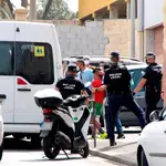  La Fiscalía abre una investigación a Marlaska por la repatriación de menores desde Ceuta a Marruecos