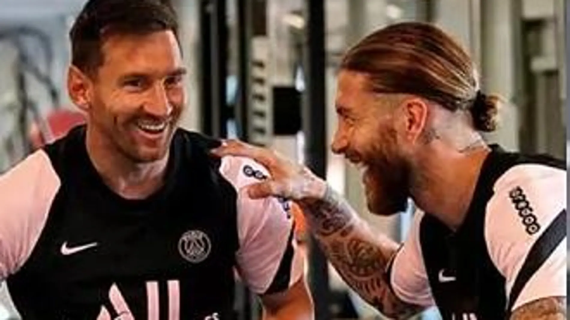 El saludo de Sergio Ramos y Leo Messi