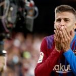 Piqué celebra el gol que le marcó a la Real Sociedad