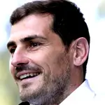  Duro revés para Iker Casillas, su pueblo sufre un incendio aún sin controlar