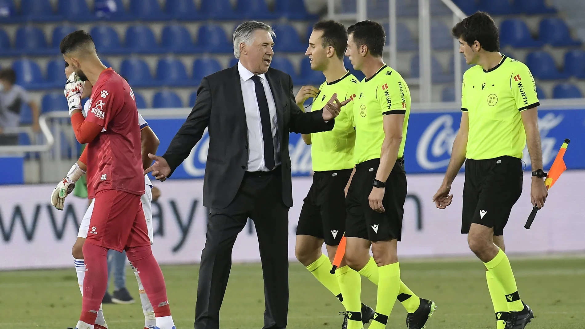 Ancelotti, al final del partido en Vitoria