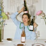 La socialité Gabriela Palatchi con camisa de La Veste