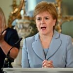 La ministra principal de Escocia, Nicola Sturgeon, presenta su acuerdo de Gobierno con el Partido Verde