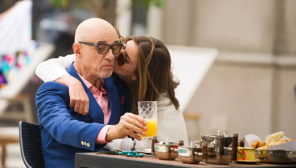PEDRINHO (Marcos Causo) E LUIZA (Camila Queiroz)
