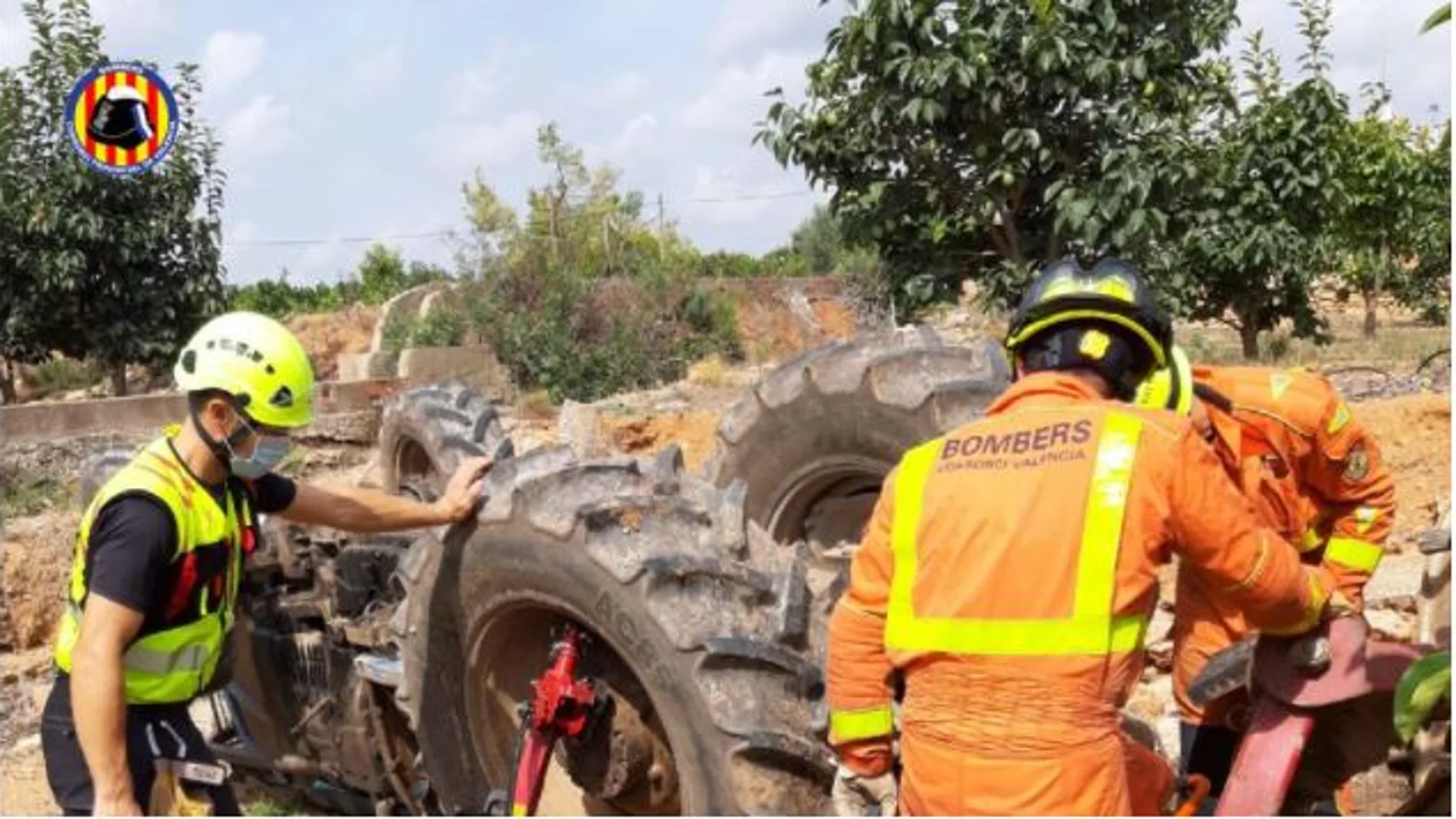 Imagen de los Bomberos de Valencia en el lugar del accidente