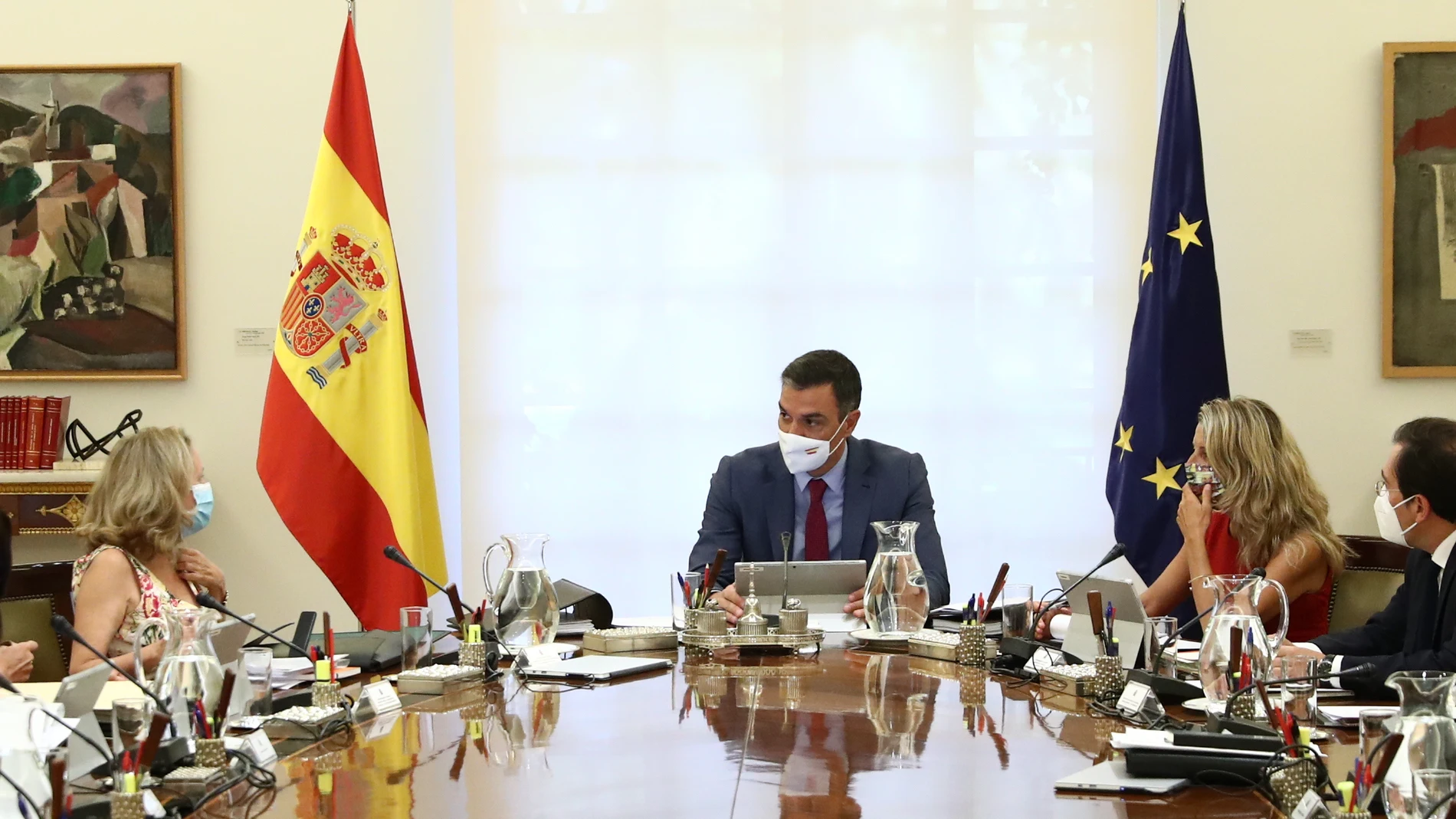 El presidente del Gobierno, Pedro Sánchez, preside el primer Consejo de Ministros tras el parón estival, a 24 de agosto de 2021