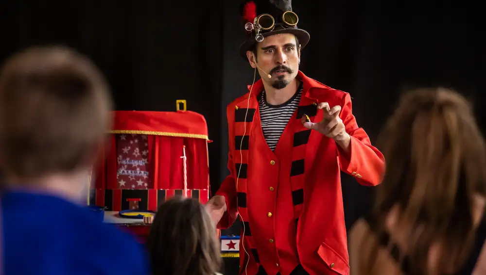 Actuación para niños en la Feria de Teatro de Castilla y León en Ciudad Rodrigo