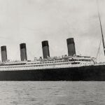 Fotografía del Titanic realizada por Frank William Beken en 1912