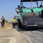 El presidente de la Diputación de Segovia, Miguel Ángel de Vicente, visita una de las carreteras
