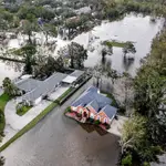 Una fotografía aérea realizada con un dron muestra los daños causados por el huracán Ida en Jean Lafitte, Luisiana, Estados Unidos, el 31 de agosto