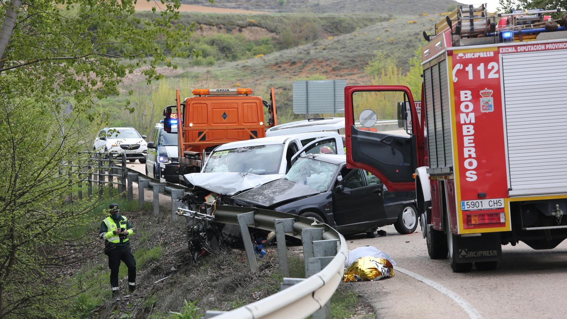 Dos fallecidos en un accidente de tráfico en Almazán (Soria)