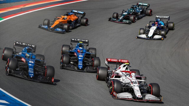Fernando Alonso y Esteban Ocon, la pasada temporada con Alpine