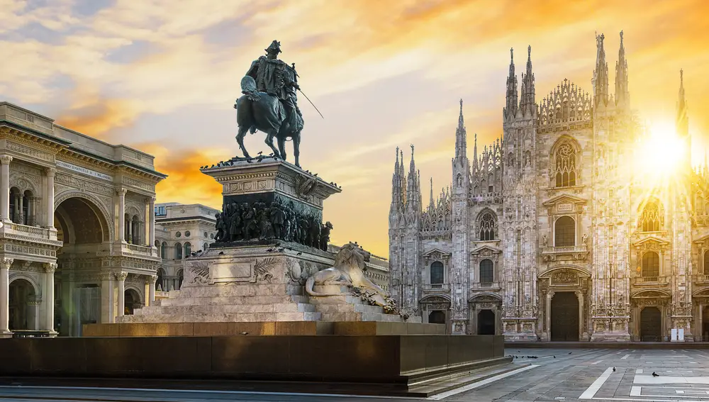 Duomo,At,Sunrise,,Milan,,Europe.
